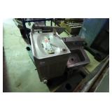 Wall Mount Water Fountain and Sinks