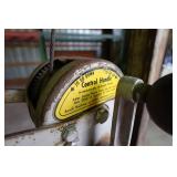 512A Manual Material Lift