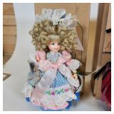 Lot of 4 Dolls Originals International