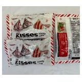 MM. 3x9oz Bag Hershey Kisses-Candy Cane
