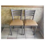 COMMERCIAL RESTAURANT DINING TABLE AND CHAIRS