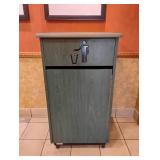 LOCKWOOD SINGLE SPLIT DOOR TRASH CAN