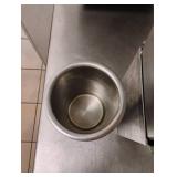 ASSORTED COMMERCIAL KITCHEN ITEMS