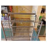 5 TIER DISPLAY STAND ON WHEELS