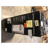 LG 6,000 BTU (8,765 BTU ASHRAE) 115-Volt Portable Air Conditioner Cools 250 Sq. Ft. with Dehumidifier and LCD Remote Customer Returns See Pictures