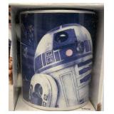 Vintage Disney STAR WARS R2D2 & BB8 Mug Set (NIB)