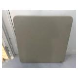 Folding Table (33-1/2" x 33-1/2"