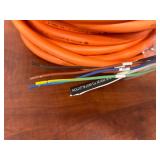 ALLEN-BRADLEY 2090-CSBM1DF-14AA30 2090 Series,Single DSL,Power, Feedback, Brake,Single SpeedTec DIN Connector,Flying Lead at 5500 Drive End,14 AWG wire,Standard, Non flex,30 Meter Cable