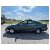 2002 Toyota Camry LE - 1 OWNER! - MANUAL