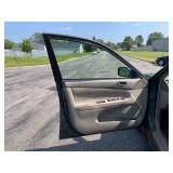 2002 Toyota Camry LE - 1 OWNER! - MANUAL