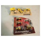 ORIGINAL! - VINTAGE 1997 Mattel CAT Machines Series 1 with MICRO MACHINES CITY CONSTRUCTION CREW - GREAT SET! - NICE! - SEE PICTURES!