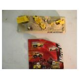 ORIGINAL! - VINTAGE 1997 Mattel CAT Machines Series 1 with MICRO MACHINES CITY CONSTRUCTION CREW - GREAT SET! - NICE! - SEE PICTURES!
