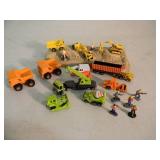 ORIGINAL! - VINTAGE 1997 Mattel CAT MACHINES SERIES 1 & MICRO MACHINES COLLECTION with FIGURES - GREAT SET! - NICE! - SEE PICTURES!