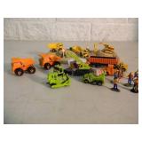 ORIGINAL! - VINTAGE 1997 Mattel CAT MACHINES SERIES 1 & MICRO MACHINES COLLECTION with FIGURES - GREAT SET! - NICE! - SEE PICTURES!