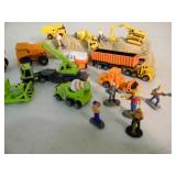 ORIGINAL! - VINTAGE 1997 Mattel CAT MACHINES SERIES 1 & MICRO MACHINES COLLECTION with FIGURES - GREAT SET! - NICE! - SEE PICTURES!