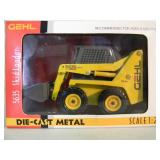NEW OLD STOCK! - VINTAGE GEHL 1/25 SCALE DIE-CAST 5635 DXT TURBO SKID LOADER - IN BOX! - AWESOME PIECE!!!!! - NICE! - SEE PICTURES!