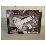 IN AIR E-Z BUILD SPACE SHUTTLE Scale Model Kits - IN BOX! - NICE! - AWESOME PIECE! - SEE PICTURES!