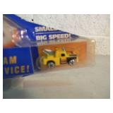 ORIGINAL! - VINTAGE 1996 EMERGENCY RESCUE TEAM PLUS CITY TOWING SERVICE HOT~WHEELS MICRO MACHINES - GREAT SET! - NICE! - IN BOX, BOX ALTERED - SEE PICTURES!