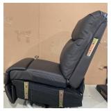 Comhoma Modern Massage Recliner Chair H7134