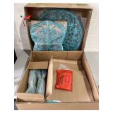 3PCS The Pioneer Woman Goldie Cast Aluminum Garden Bistro Set