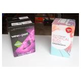 Wine Expert Classic-Master Vintner Tropical Bliss Strawberry Wine Recipe Kit