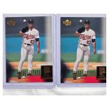 Lot of 2 Johan Santana Rookie Cards 2000 Upper Deck #11