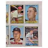 Lot of 20 Topps 1967 Vintage Baseball Cards