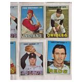 Lot of 20 Topps 1967 Vintage Baseball Cards