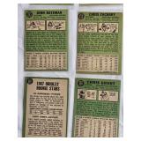 Lot of 20 Topps 1967 Vintage Baseball Cards