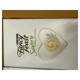 Trolley  - Purina Fancy Feast Savory Puree Naturals Cat Treats - 30 Packs