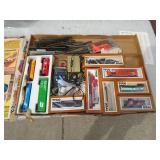 Tyco train set pipeline express. Appears complete. 10  11 cars. Looks nearly new. As shown.