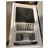 Magic Chef 7.0 cu. ft. Chest Freezer in White Slight Damage Customer Returns See Pictures