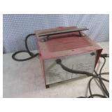 (CSB) Welder - Powers On - See Phot...