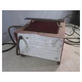 (CSB) Welder - Powers On - See Phot...