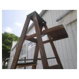 (FD) Vintage 8 Ft Wood Ladder...