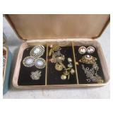 (CSB) Assorted Fashion Jewelry...