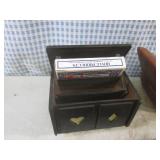 (EW3) Assorted Vintage...