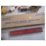 (EW3) Assorted Vintage...