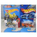 (EC1) Assorted Hot Wheels in Packag...