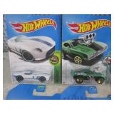 (EC1) Assorted Hot Wheels in Packag...