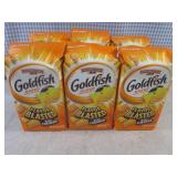 (B-3) 6 Bags of Gold Fish Snack Cra...