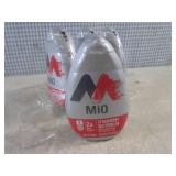(B-1) 4 Bottles of Mio Strawberry W...