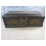 (BSB) Vintage Philco Tube Radio Mod...