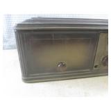 (BSB) Vintage Philco Tube Radio Mod...