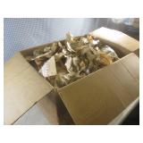 (EW6) Box Full of Vintage Wrapped G...