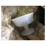 (EW6) Box Full of Vintage Wrapped G...