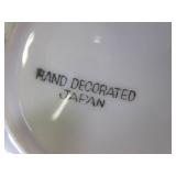 (EW6) Box Full of Vintage Wrapped G...