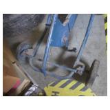 (BR1) Vintage Metal Pedal Car - Nee...