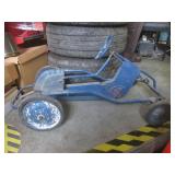 (BR1) Vintage Metal Pedal Car - Nee...