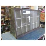 (FRNT) Display Case with Front Glas...